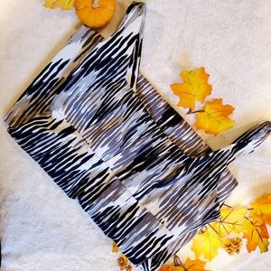 Calvin Klein sleeves dress size 6